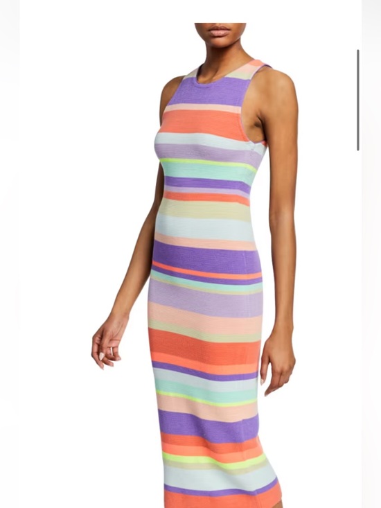 Alice + Olivia Dresses & Skirts - ALICE + OLIVIA Jenner Striped Crewneck Sleeveless Slim Dress